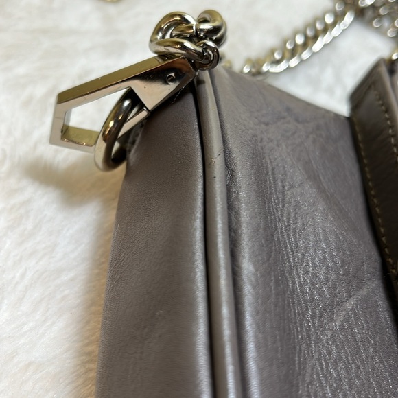 Crossover Rebecca Minkoff bag tan with silvertone chain and zipper - Picture 6 of 7